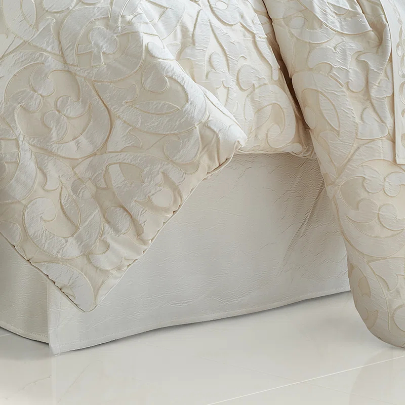 La Grande Ivory Comforter Set
