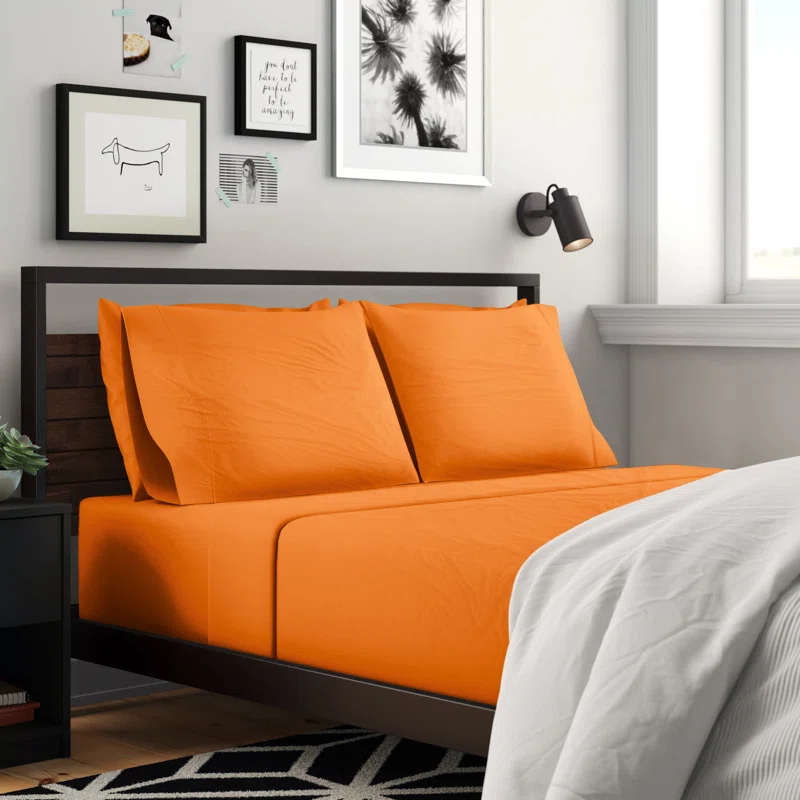 Superior Brushed Microfiber Breathable Wrinkle Resistant Sateen Sheet Set