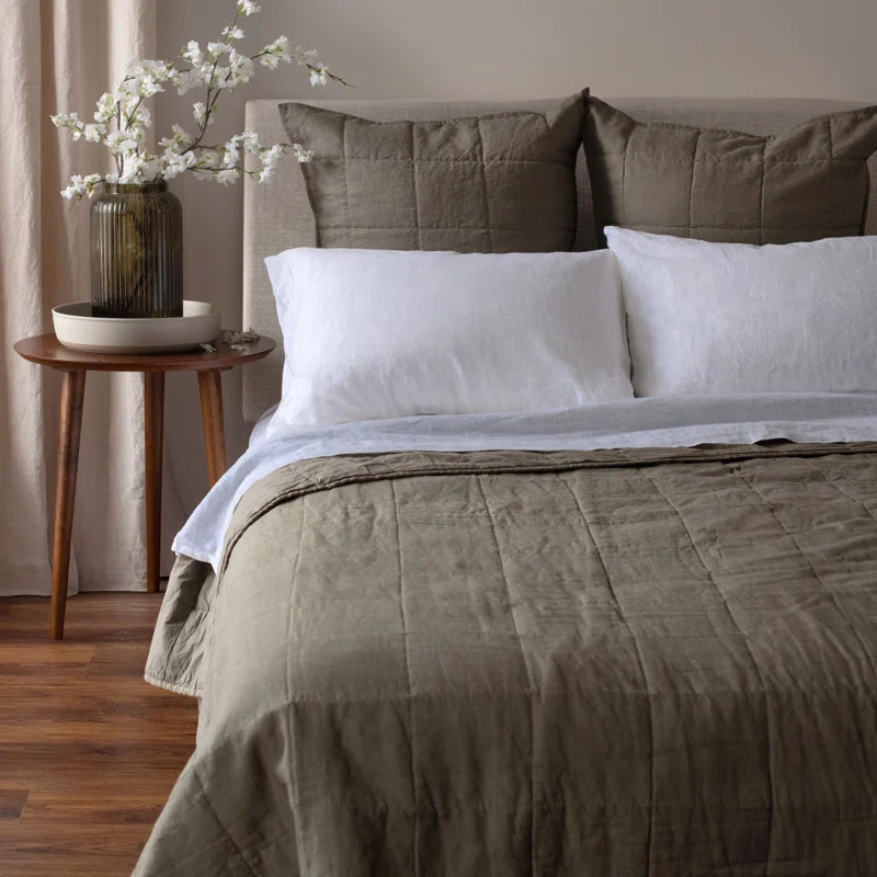 French Linen Box Stitch Quilt & Sham Set