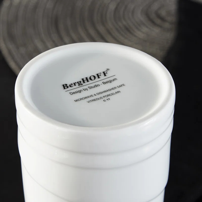 BergHOFF BergHOFF Essentials Hotel Line 22oz Porcelain Milk Jug