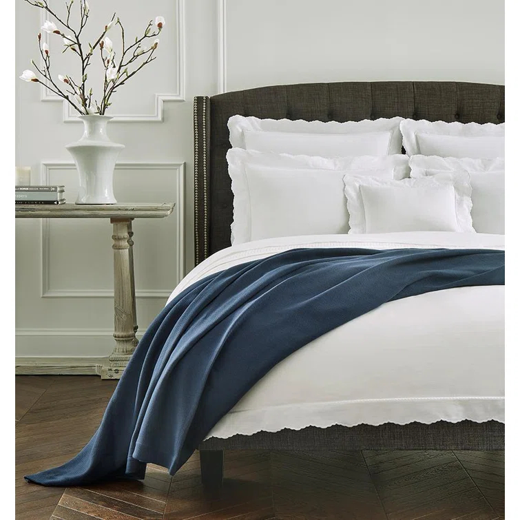 Portugal Crafted Stonewashed Cotton Full/Queen Navy Blanket