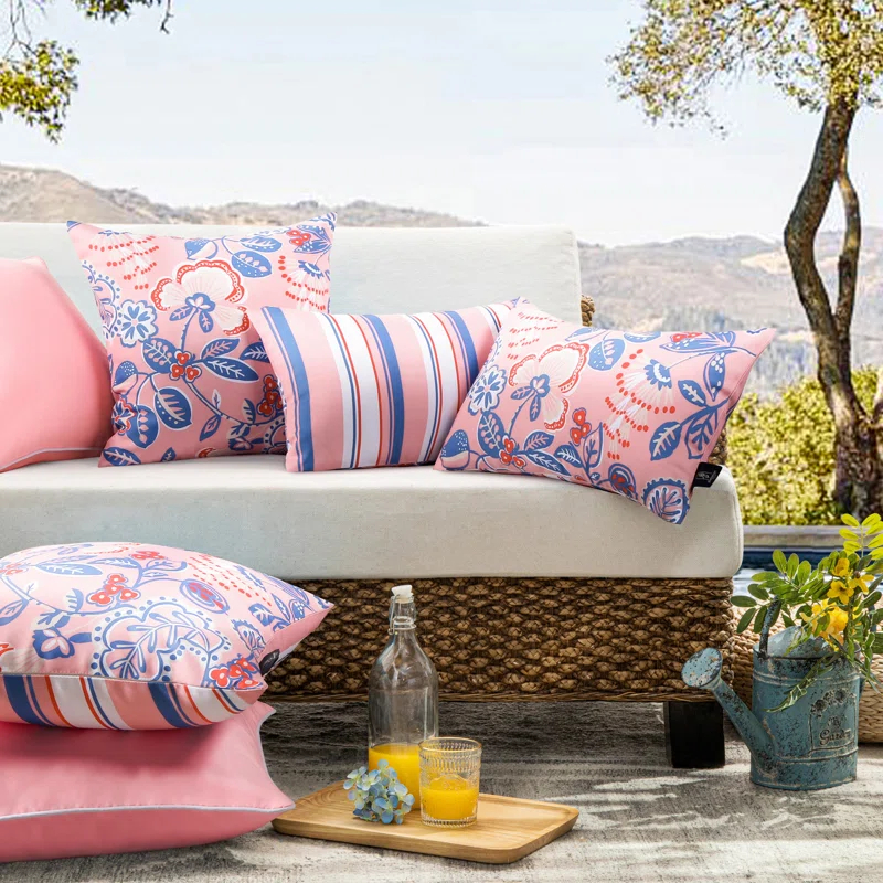 Phantoscope Outdoor Floral Colleciton Indoor/Outdoor Reversible Throw Pillow (Set of 2)