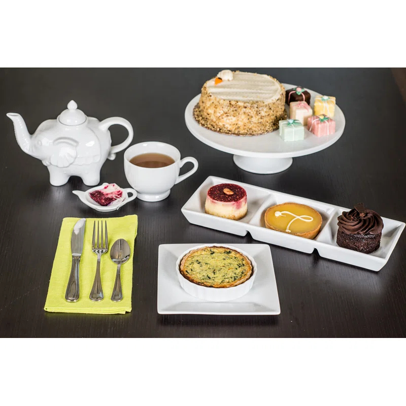 BIA Cordon Bleu BIA Cordon Bleu 28oz Porcelain Elephant Teapot,