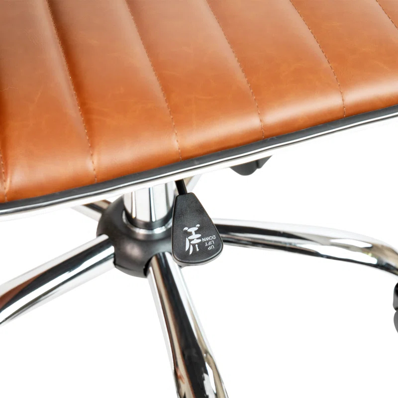 Flash Furniture Merchiston Low-Back Modern Ribbed Upholstered Vinyl Swivel Desk Chair by Flash Furniture