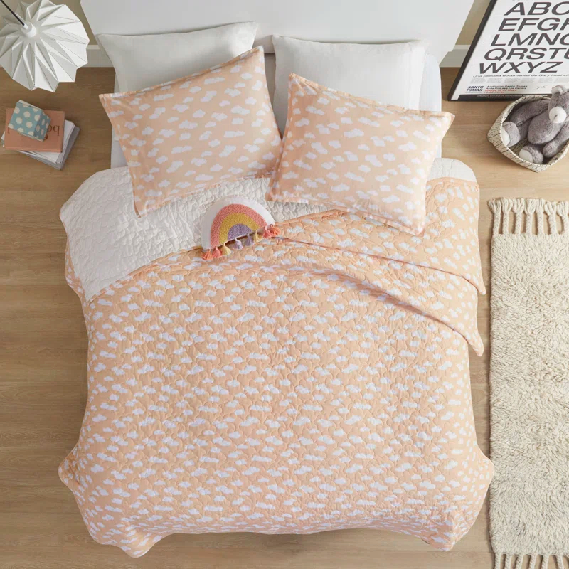 Intelligent Design Kids Dawn Sunshine Clouds Yellow/Coral 100% Cotton Reversible Quilt Set Full/Queen