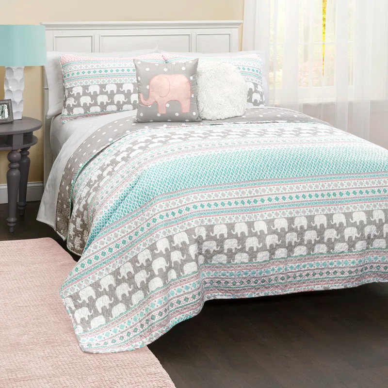 Torre & Tagus Uriel 4 - Piece Quilt Set
