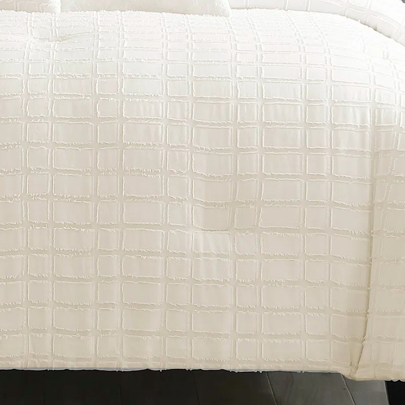 Riverbrook Home Kasuga Comforter Set