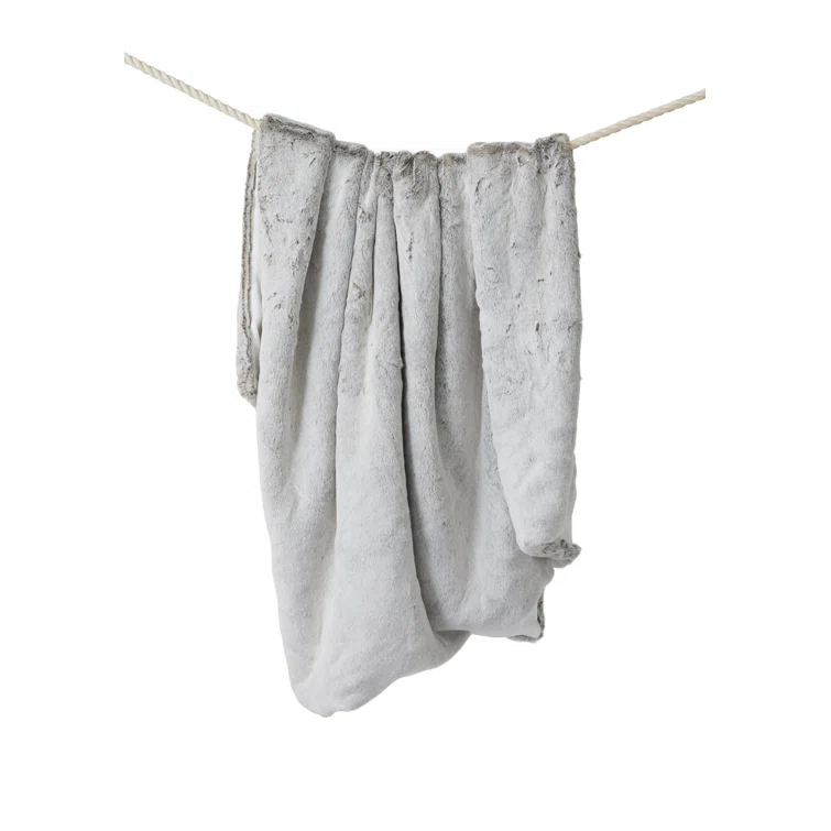 Donna Salyer's Fabulous-Furs Couture Collection Faux Fur Throw