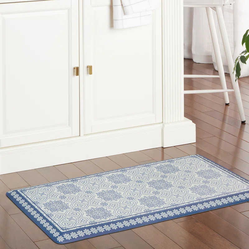 Martha Stewart MARTHA STEWART Comfort Anti Fatigue Strie Medallion Kitchen Mat 19.6”x39”