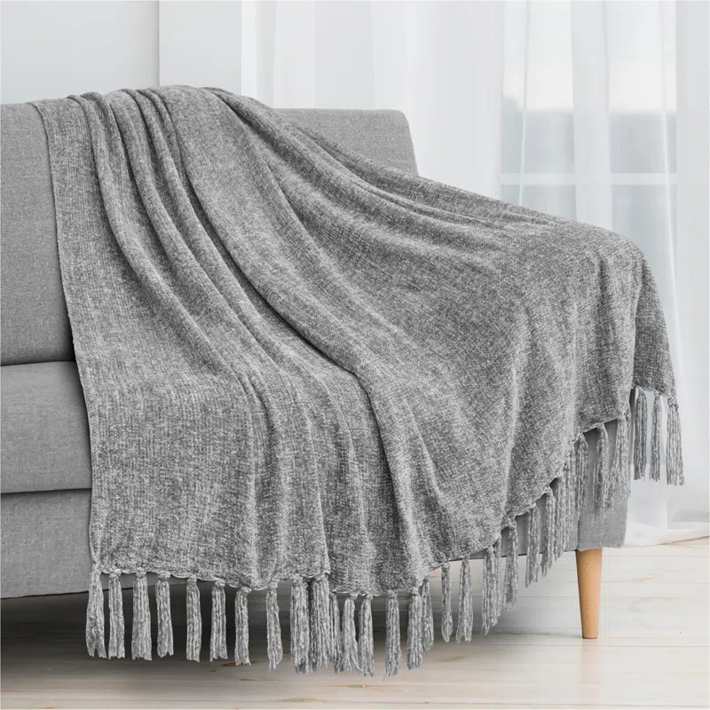 Pavilia Throw Blanket