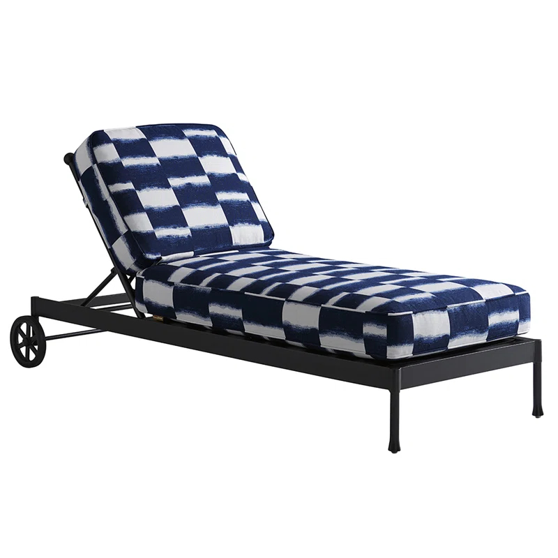 Tommy Bahama Outdoor Pavlova Chaise Lounge