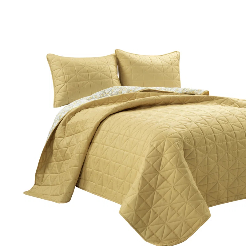 Lush Decor Mid Century Modern Geo Yellow Quilt