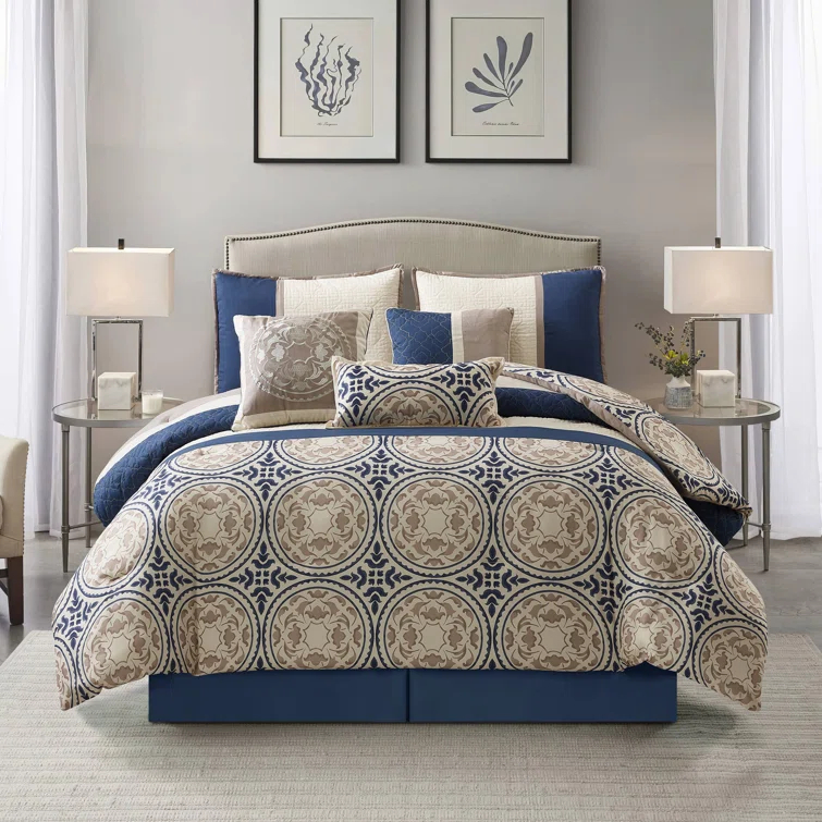 Nanshing America, Inc Camila Comforter Set