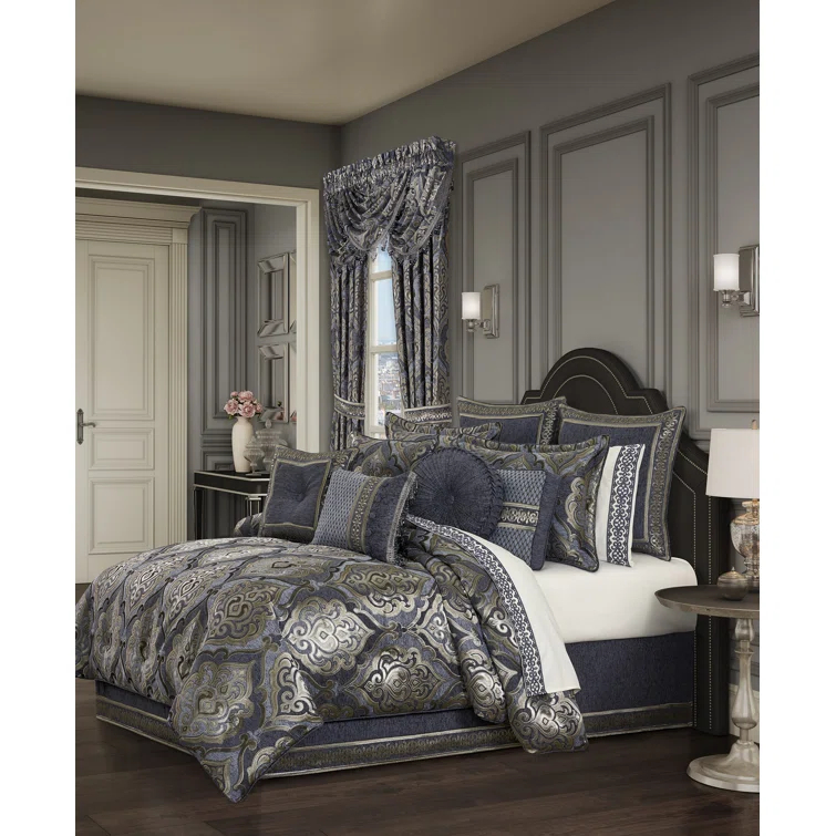 Five Queens Court Ashley Comforter Set