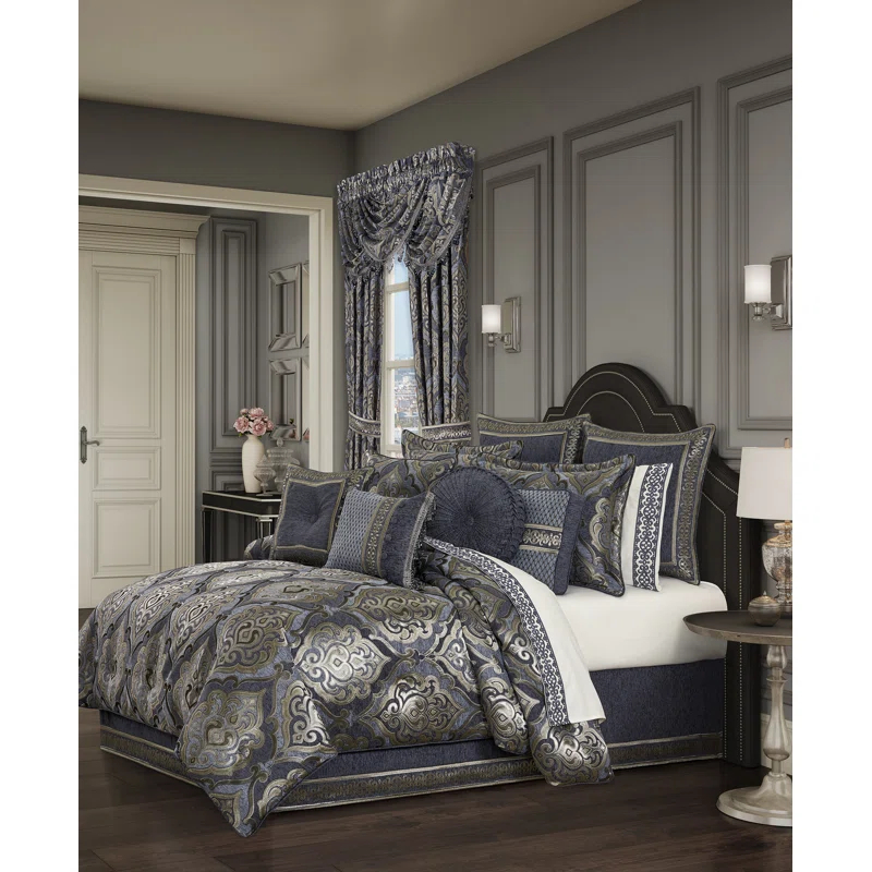 Ashley Comforter Set