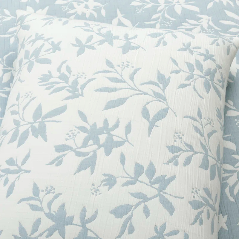 Lush Decor Floral Jacquard Reversible Soft Matelassé Quilt 3Pc Set