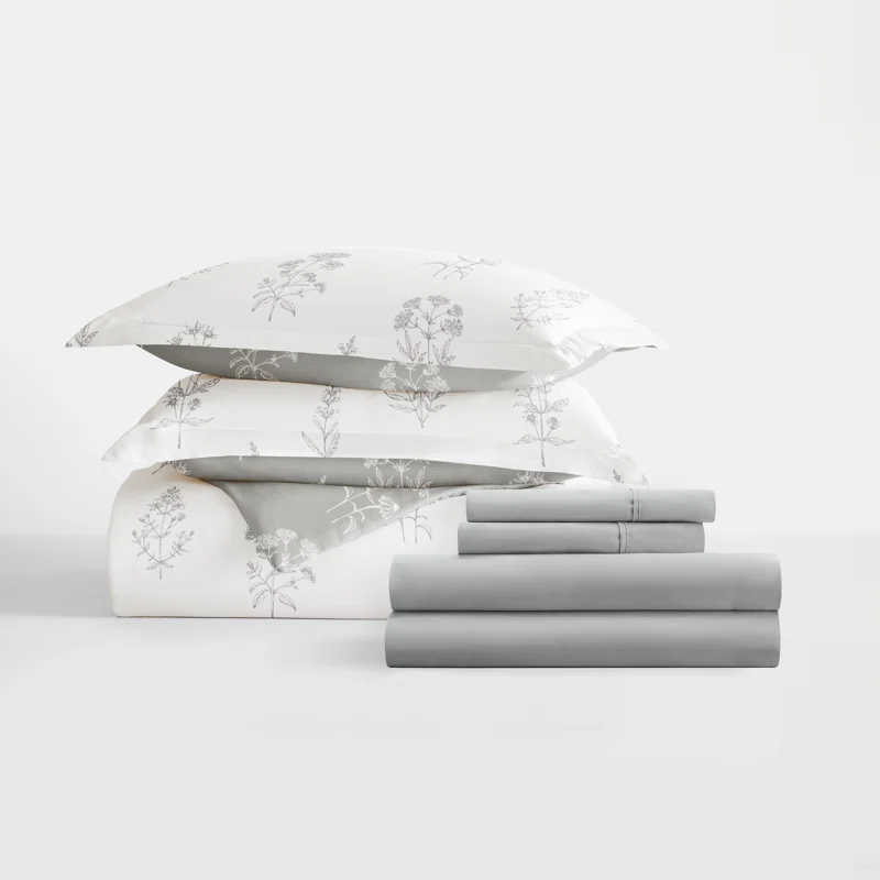 IEnjoy Home 8-Piece Reversible Bedding Bundle - Patterned Duvet Cover, Comforter Insert and Solid Sheet Set
