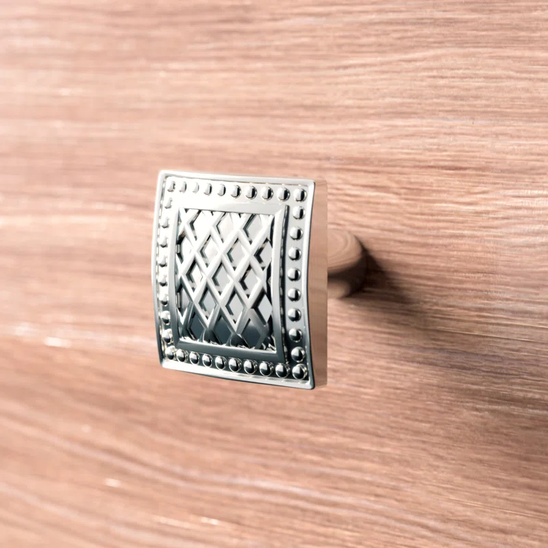 Top Knobs Trevi 1 1/4" Length Square Knob