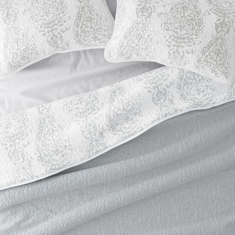 Becky Cameron Becky Cameron Damask Quilt Set