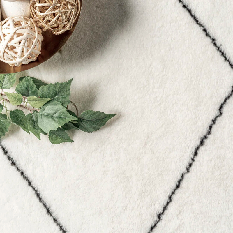 Loon Peak® Addy Trellis Machine Washable Shag Ivory Area Rug