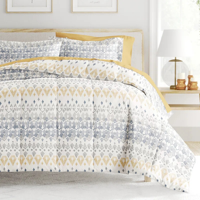 7-Piece Bedding Bundle - Pattern Comforter and Sheet Set
