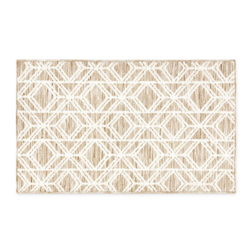 Town & Country Living TOWN & COUNTRY EVERYDAY Walker Modern Diamond Everwash Non-Slip Backing Kitchen Mat