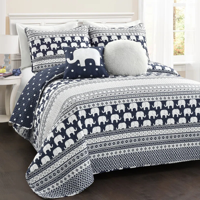 Torre & Tagus Uriel 4 - Piece Quilt Set