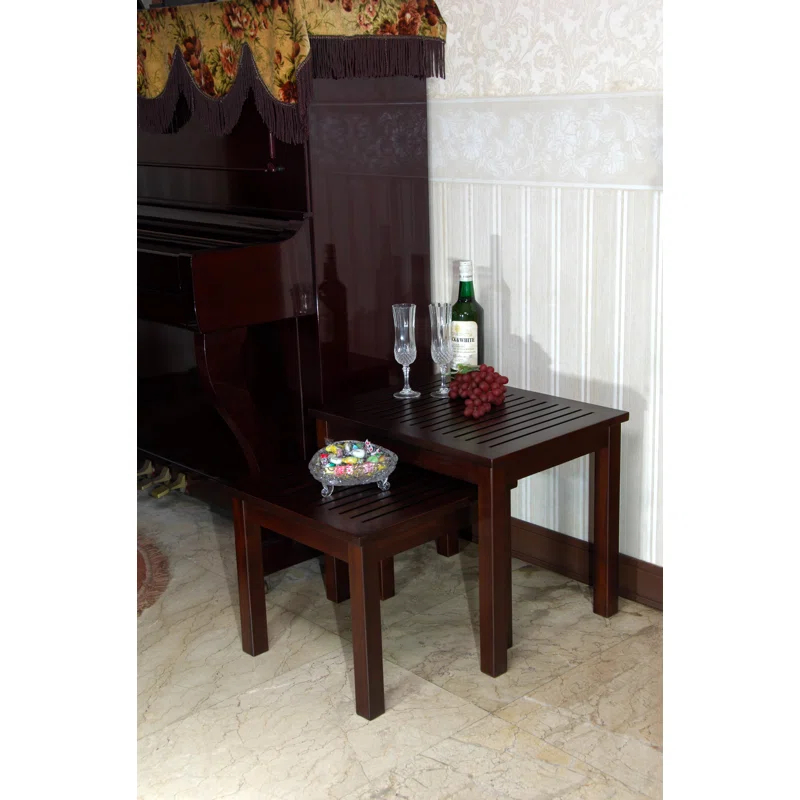 Peri Nesting Tables