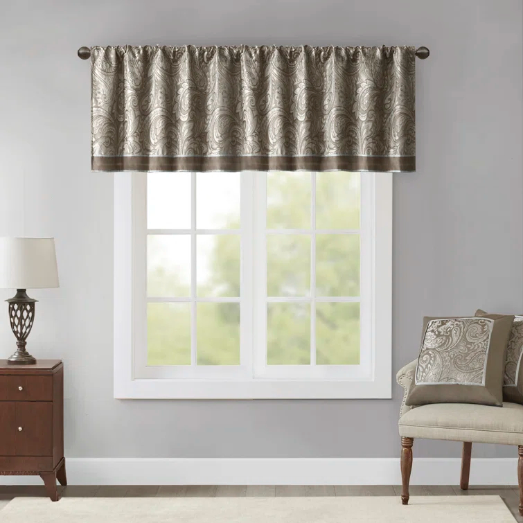 Madison Park Aubrey Jacquard Single Window Valance
