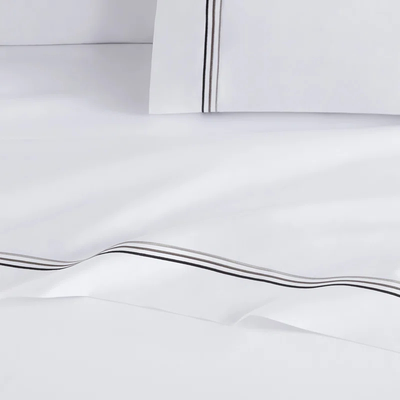 Aston & Arden 600 Thread Count Cotton Sateen Sheet Set Sateen Standard Sheet Set