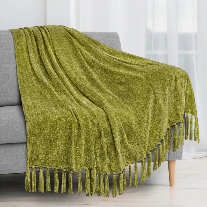 Pavilia Throw Blanket
