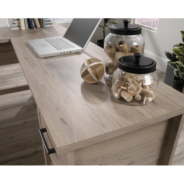 Crafters and Weavers Summit Station L-Desk