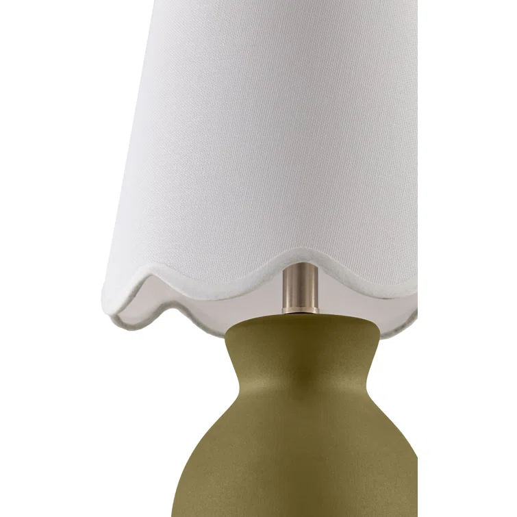 Momsen Scallop Shade Matte Lamp