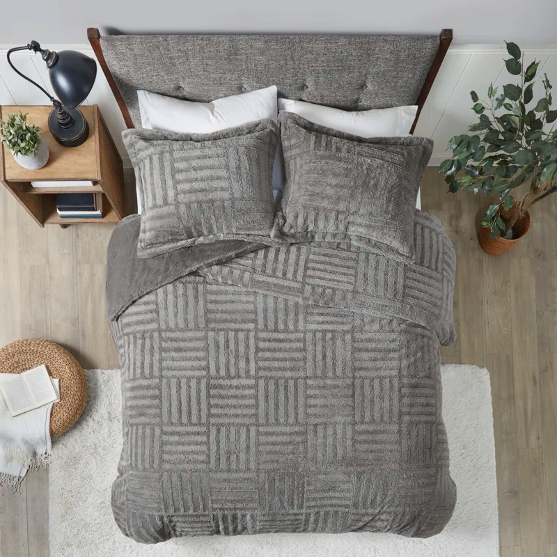 Larkin Microfiber Traditional Comforter Set