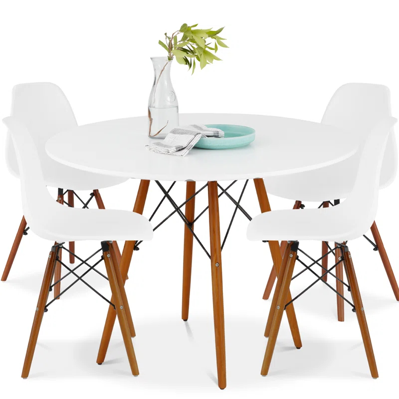 George Oliver Fechter 4 - Person Four Leg Dining Set
