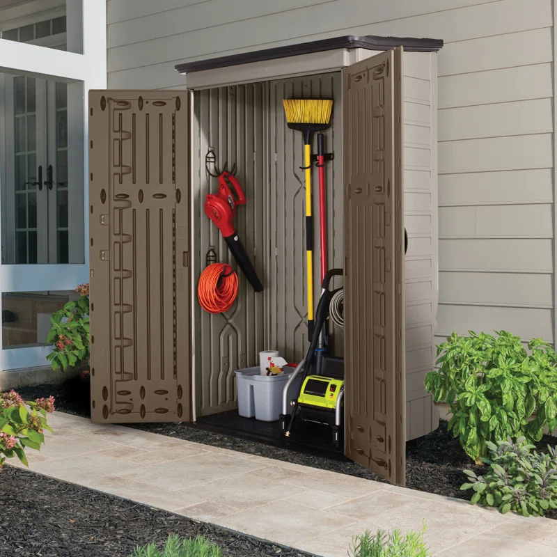 Rubbermaid Big Max 2 ft. 6 in. x 4 ft. 3 in. Large Vertical Resin Storage Shed