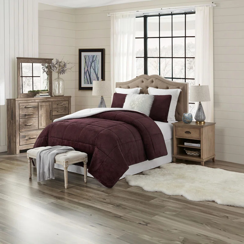 Ultra Plush Reversible Faux Fur and Sherpa 3-Piece Comforter Set