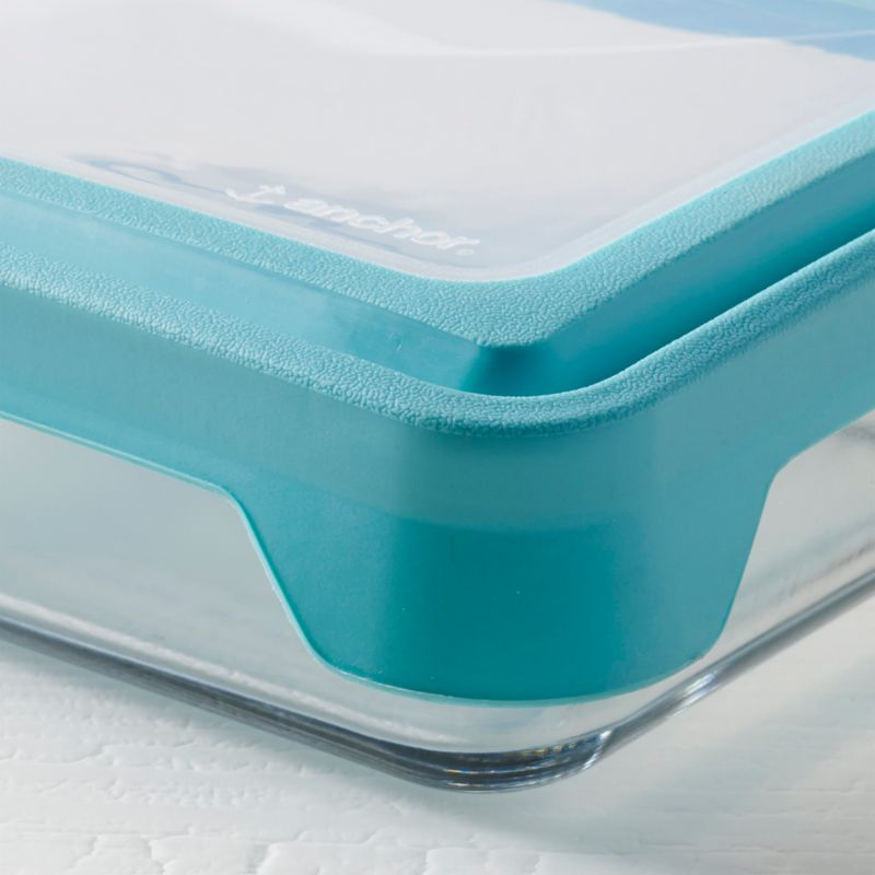 Anchor Hocking TrueSeal 16-Piece Glass Food Storage Set with Mineral Blue Lids