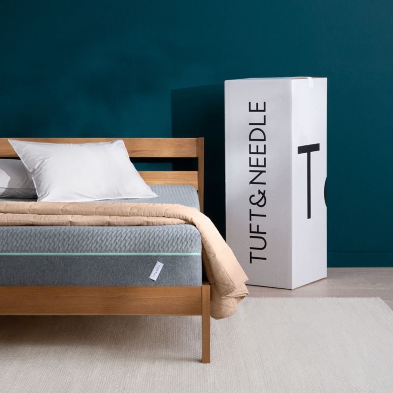 Tuft and Needle Mint ™ II Queen Mattress