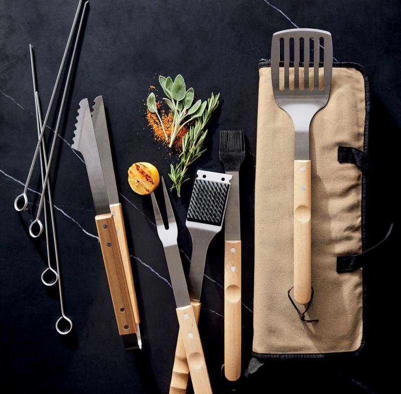 Wood-Handled 9-Piece Barbecue Tool Set