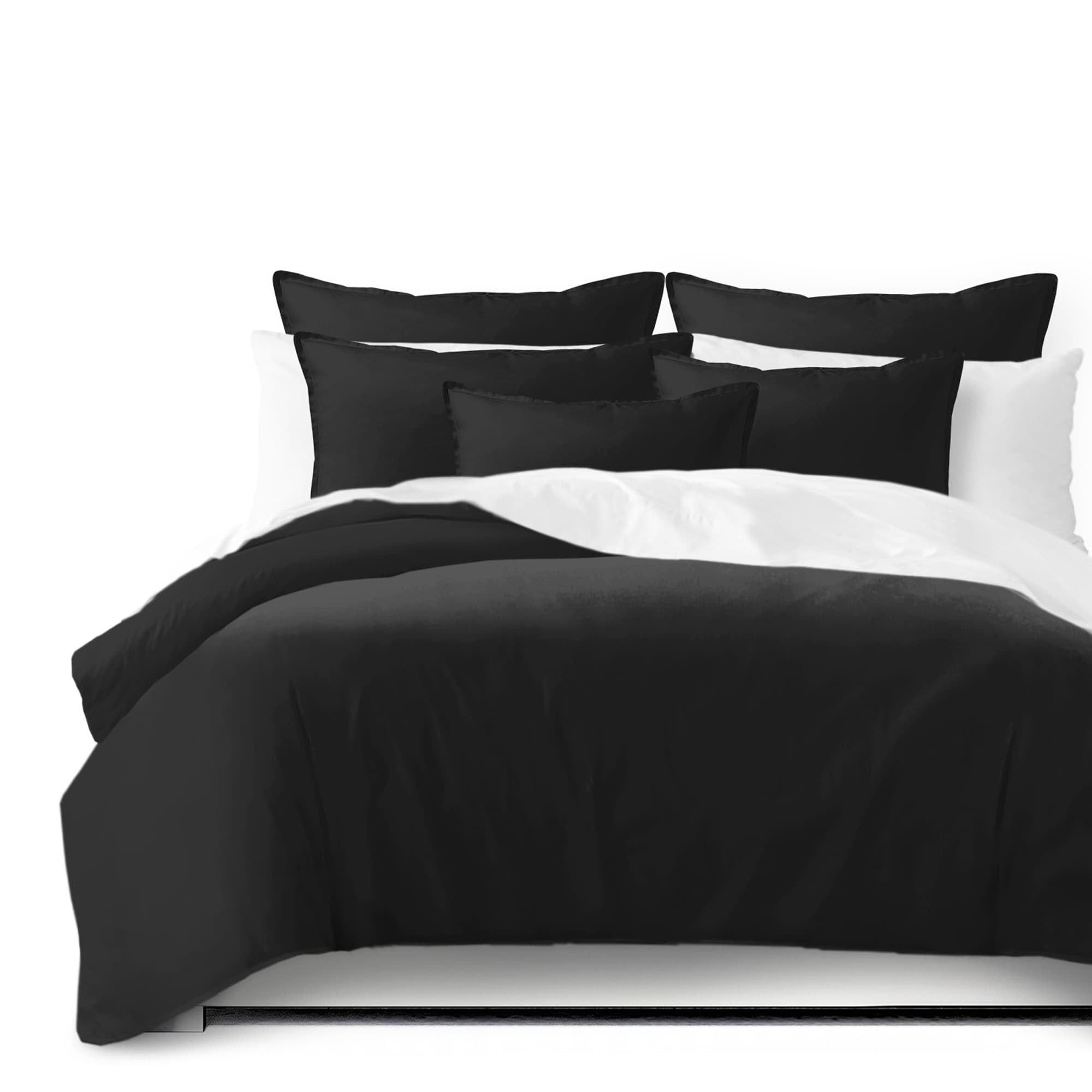 6ix Tailors Marcus Black Comforter and Pillow Sham(s) Set Full