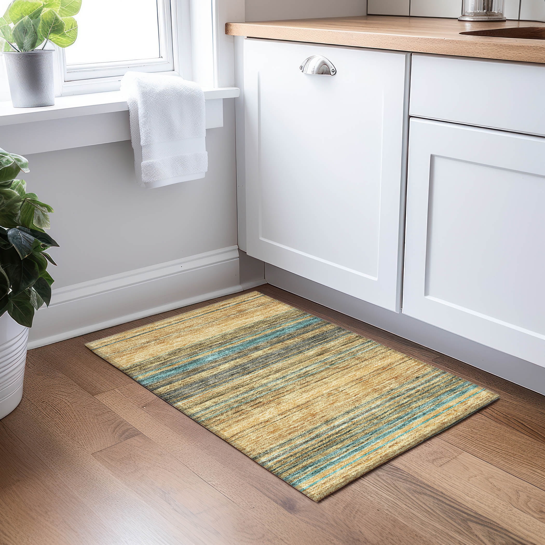 Addison Rugs Chantille Indoor/Outdoor Transitional Geometric, Abstract Wheat Washable Rectangle Rug, 1'8" x 2'6"