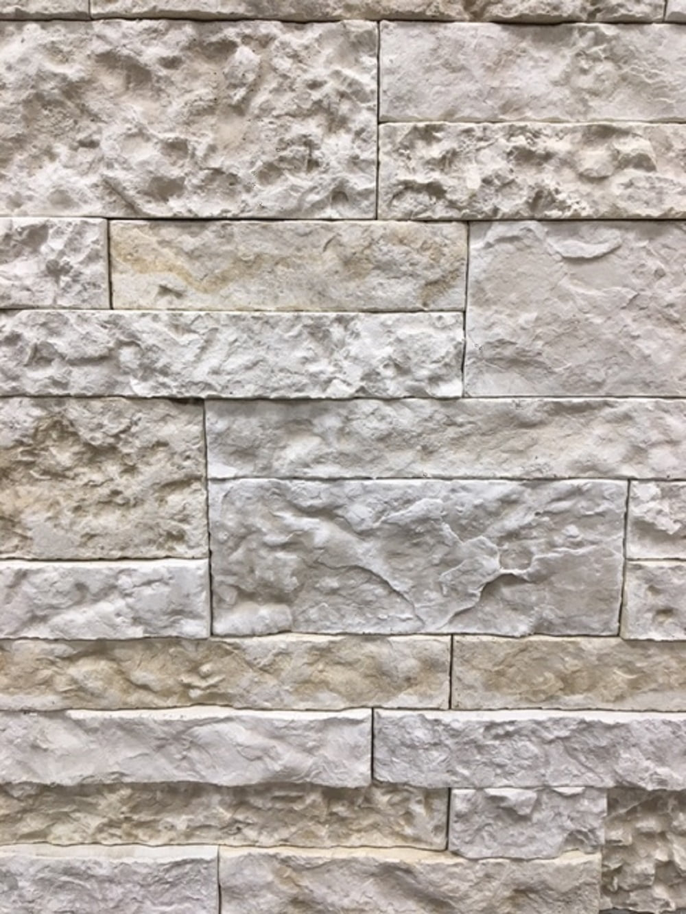 AirStone Primary Stones: Birch Bluff Color Blend, Manufactured Stone Wall Covering, Indoor & Outdoor Home Décor