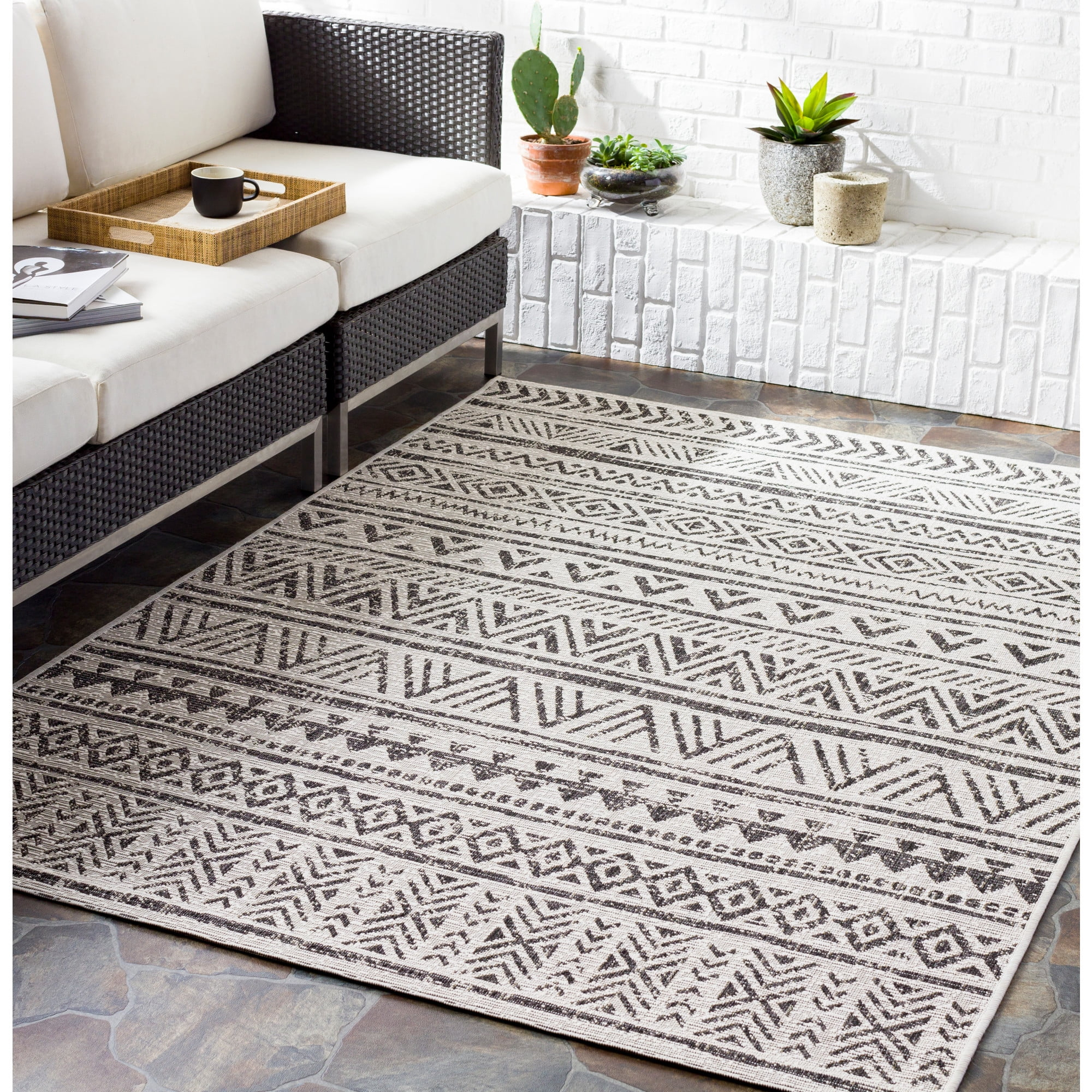 Livabliss Eagean Global Indoor/Outdoor Area Rug,5'3" x 7'7",Charcoal