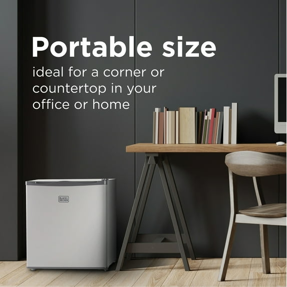 Black and Decker 1.2 Cubic Feet Compact Upright Mini Upright Freezer, White