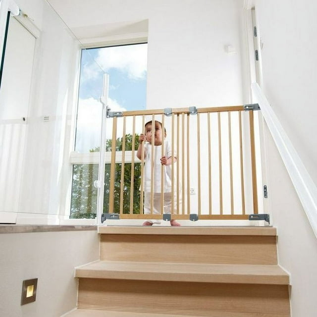 BabyDan Flexi Fit Angle Mount Safety Gate 27.2" - 41.9", Beechwood