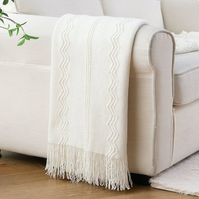 Battilo Home Throw Blanket For Couch, Solid Throw Blanket For Home Decor, Knit Throw Blankets For Bed, 50"X60"