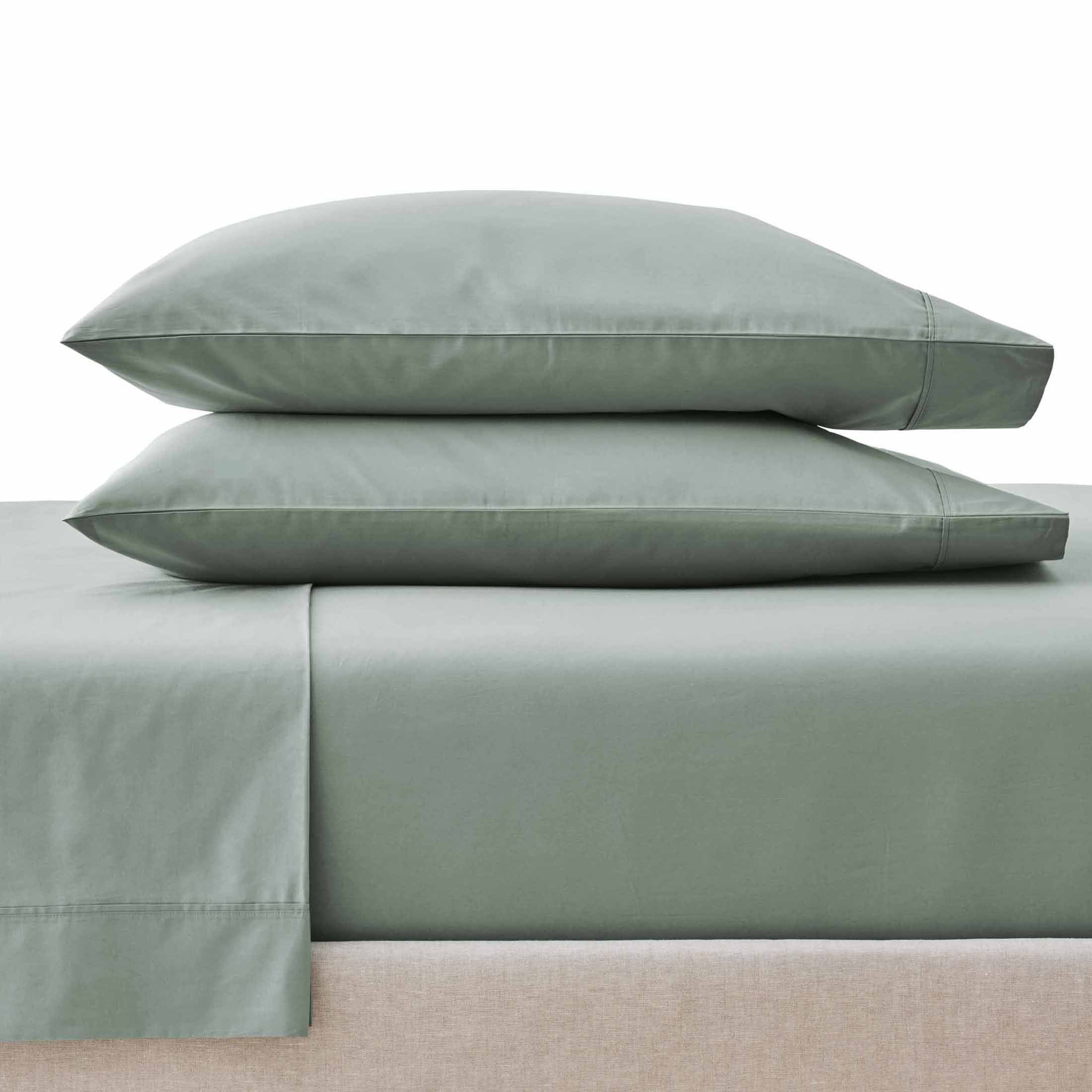 Better Homes & Gardens Cool & Crisp 4-Piece 300 Thread Count Green River Cotton Percale Sheet Set, Full