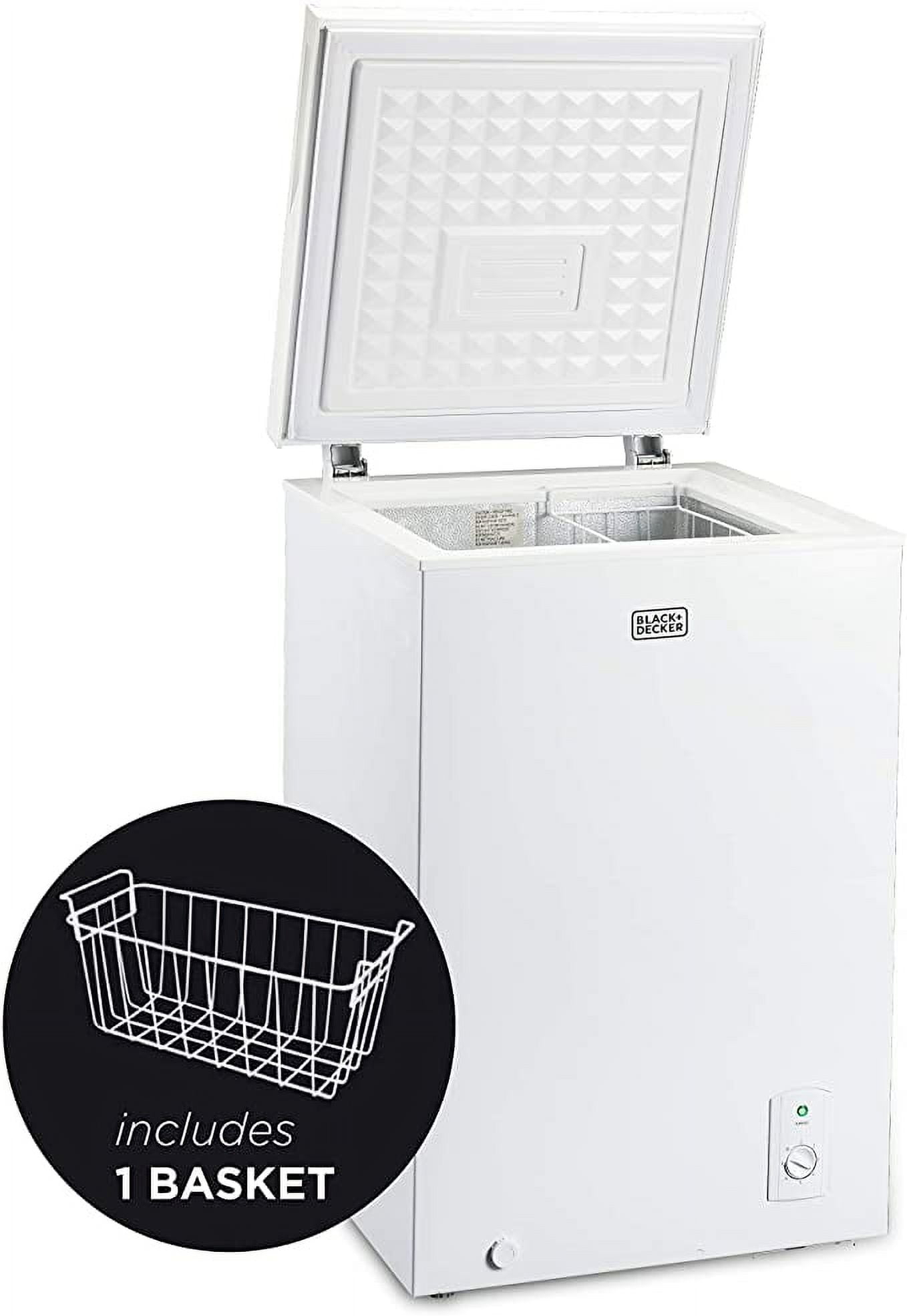 Black+Decker BCFK356 3.5-Cubic-Foot Chest Freezer, White
