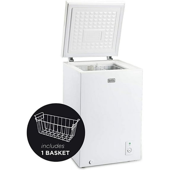 Black+Decker BCFK356 3.5-Cubic-Foot Chest Freezer, White